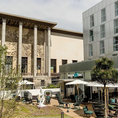 Motel One Paris-Porte Doree-2