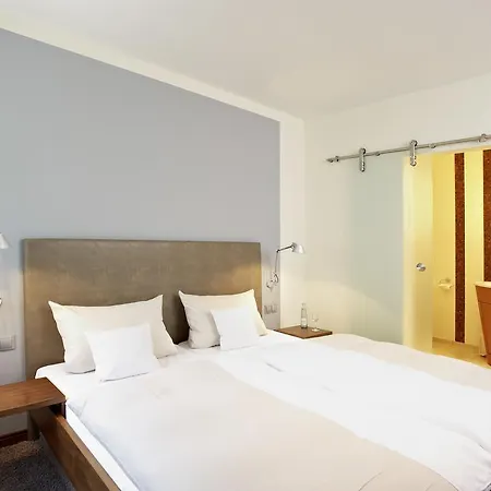 Hotel Am Helmwartsturm-3