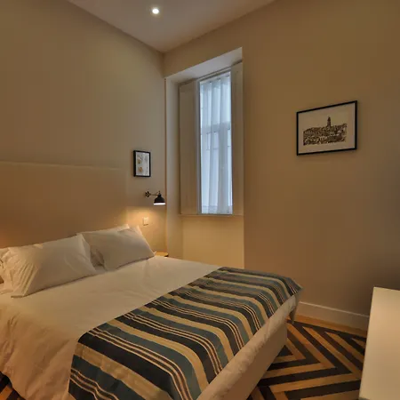 Porto Charming Hotel-3