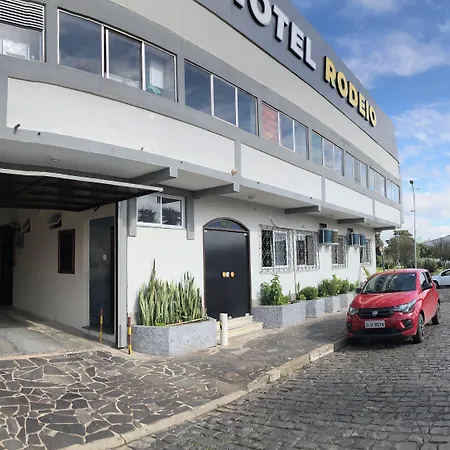 Hotel Rodeio-2