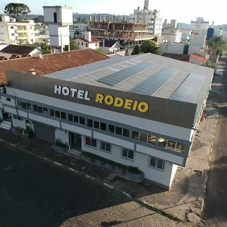 Hotel Rodeio-3