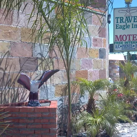 Travel Eagle Inn Motel-2