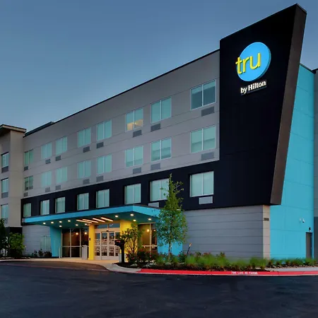 Tru By Hilton Round Rock-3
