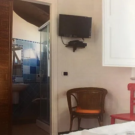 B&B Amphisya-2