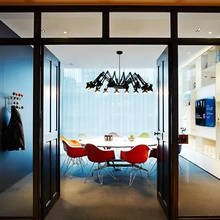 citizenM Amsterdam Airport Schiphol-3