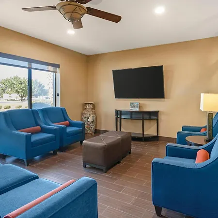 Comfort Suites Savannah Gateway I-95-3