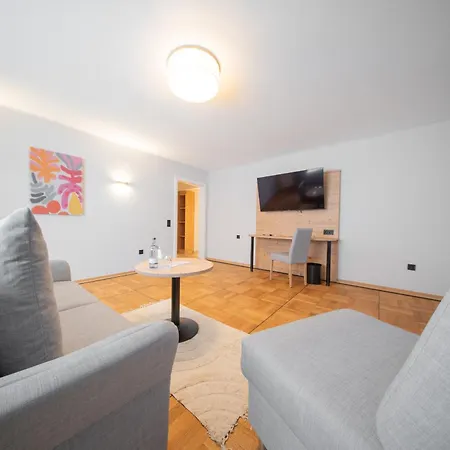 Hotel Adler - Paulas Alb-3