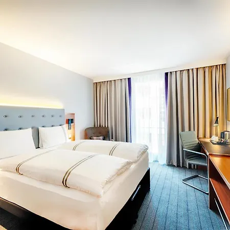 Premier Inn Frankfurt City Europaviertel-3