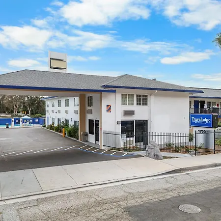Travelodge By Wyndham Fairplex Pomona-3