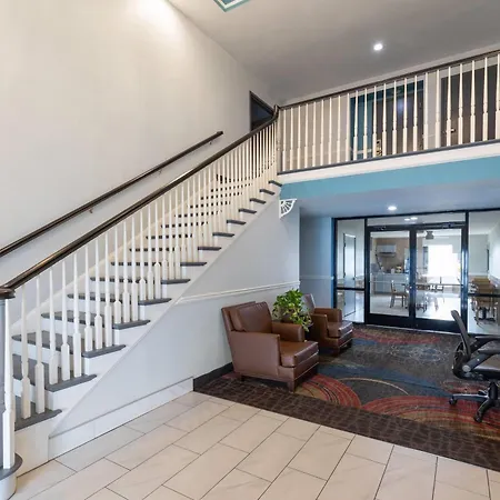 Days Inn By Wyndham Lincoln-2