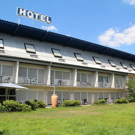Hotel Hangelar-2