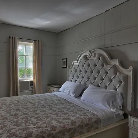 Charlevoix House-2