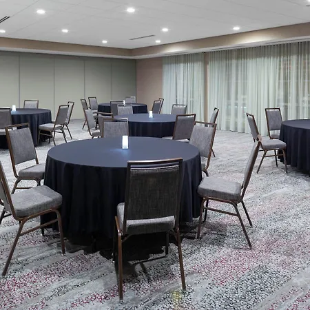 Courtyard By Marriott St. Louis West County-3