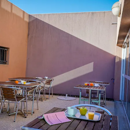 Ibis Budget Aubenas-2