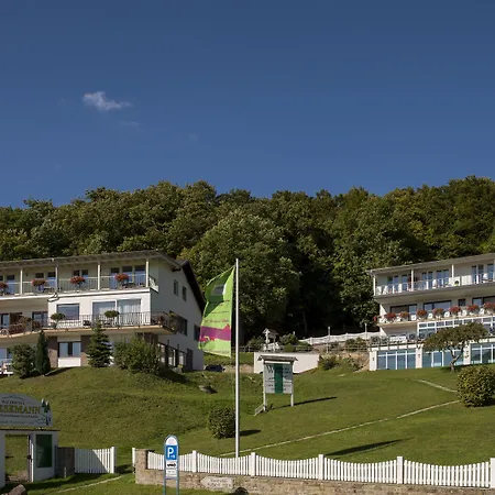PlusNaturHotel direkt am Ederseeufer Waldhotel Wiesemann und Ferienapartments-2