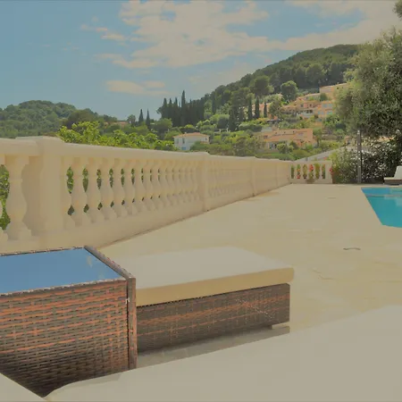 Villa La Terre Des Lauriers-3