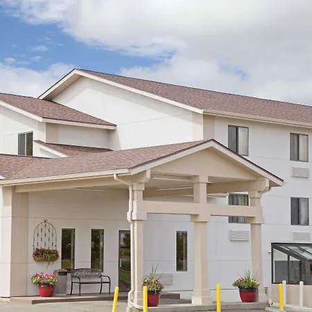 Super 8 By Wyndham Havre-2