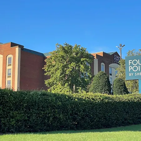 Four Points By Sheraton Greensboro Airport-2