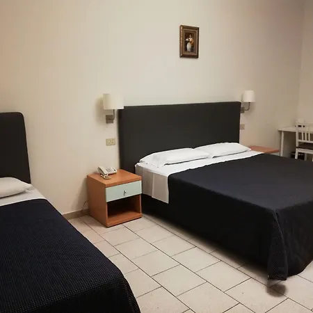 Hotel St. James-3