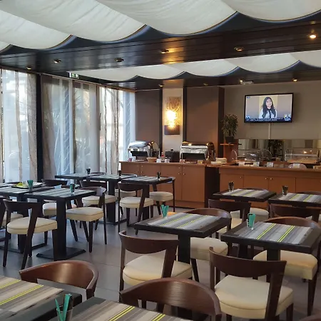 Hotel Europole-3