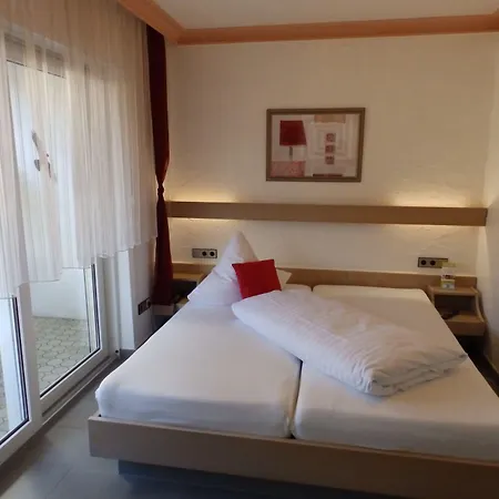 H41 Inn Hotel Garni Freiburg (Adults Only)-2