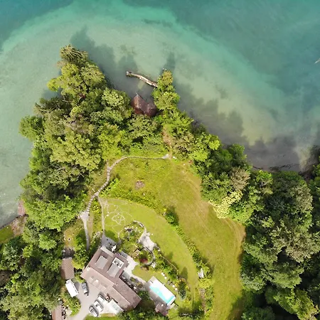 Lake Villa Lotus-2