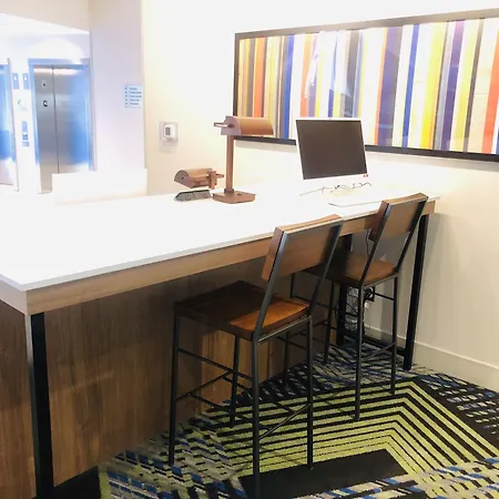 Holiday Inn Express & Suites - Elko By Ihg-3