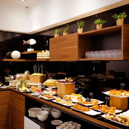 Dan Hotel-3