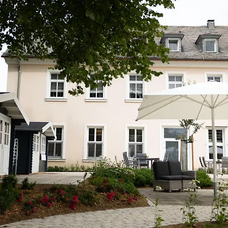 Hotel Haus Delecke-3