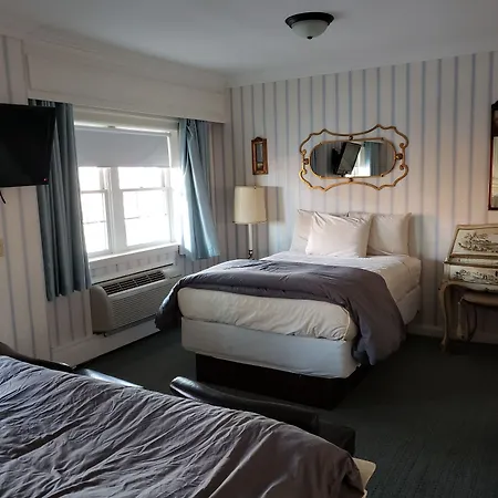 Lowell Inn-2