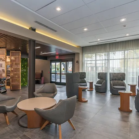 Courtyard By Marriott West Springfield-3