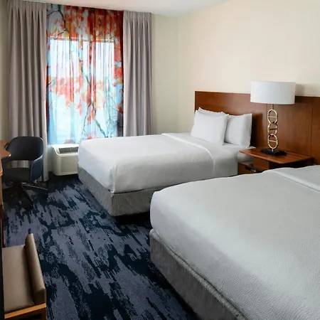 Fairfield Inn & Suites By Marriott Savannah Midtown-3
