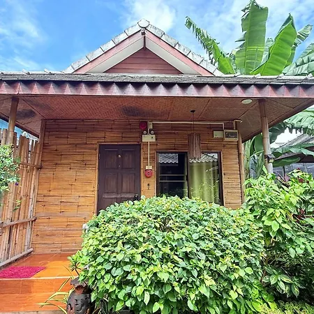 Boutique Hotel & Restaurant, Jaidee Bamboo Huts-3