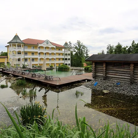 Wellnesshotel Parkschlössl zu Thyrnau-3