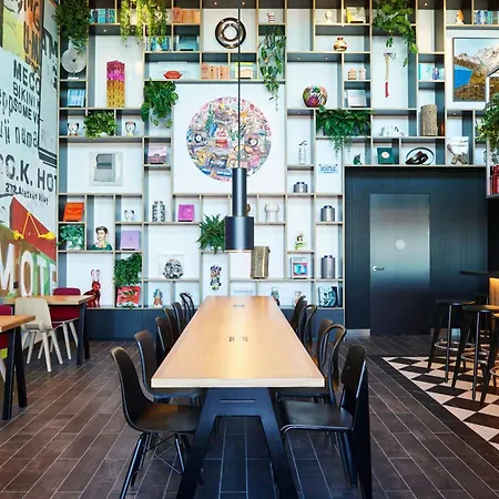 citizenM Seattle Pioneer Square-3
