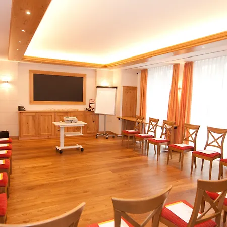 Hotel & Gasthof Loewen-2