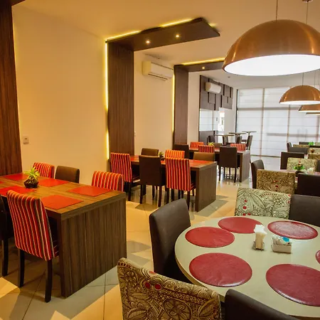 Carlton Plaza Torre-2