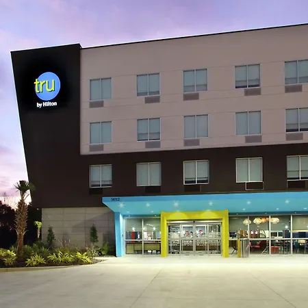 Tru By Hilton Mobile-3