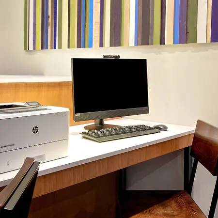 Holiday Inn Express & Suites - Ottawa By Ihg-3