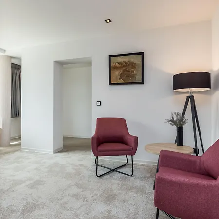 Hotel de Rousch-2