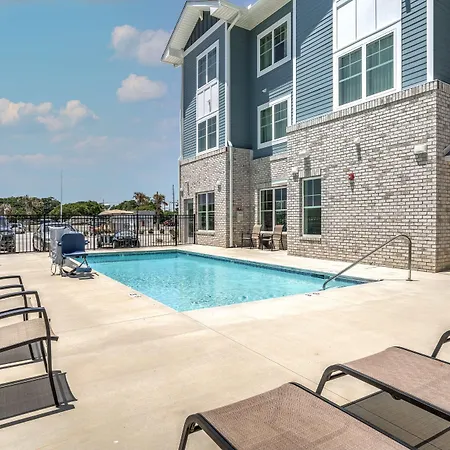 Lighthouse Suites - Best Western Signature Collection-3
