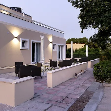 Hotel San Vincenzo Resort-3