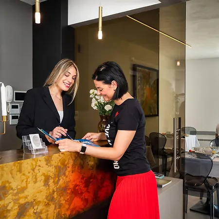Re Dionisio Luxury Suites-3