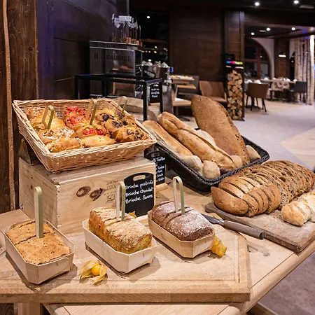Hotel Le Levanna by Les Etincelles-3