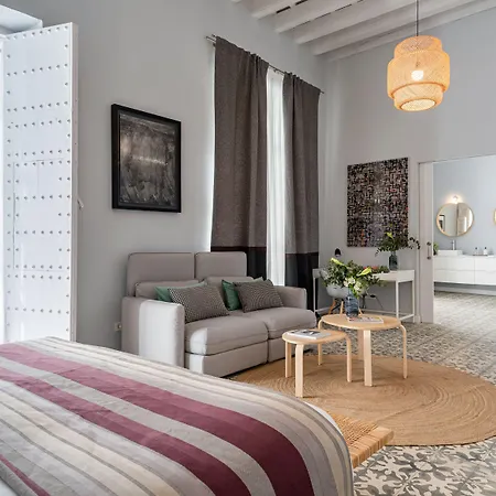 Art Suites by Casa de Indias-2
