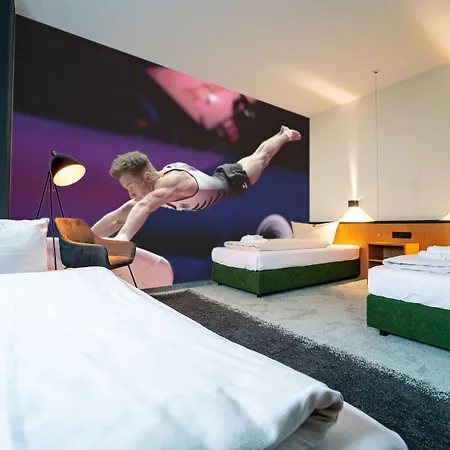 Feel Good Hotel-2