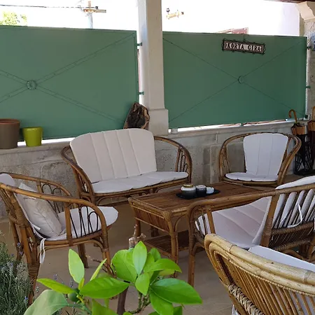 Bed & Breakfast Korta Gira-2