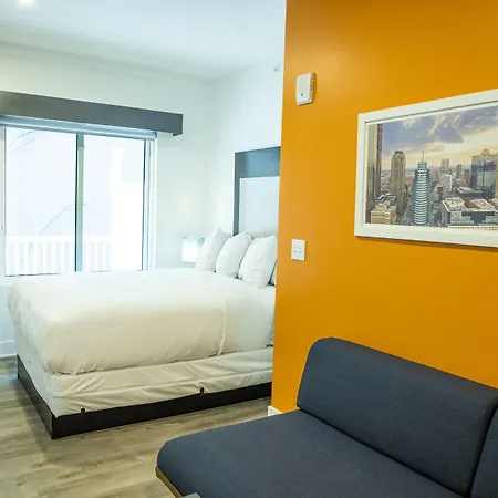 Peachtree Suites - Jersey City-3