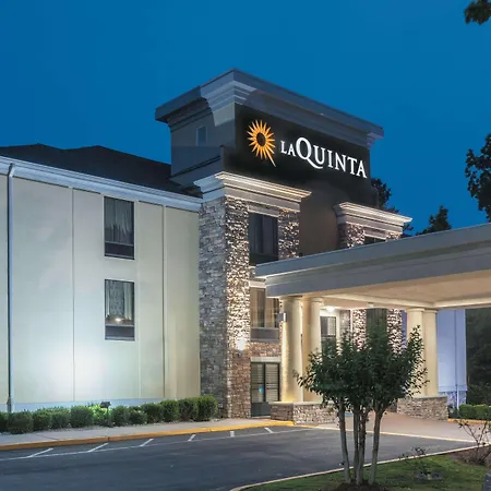 La Quinta Inn & Suites By Wyndham Covington-3