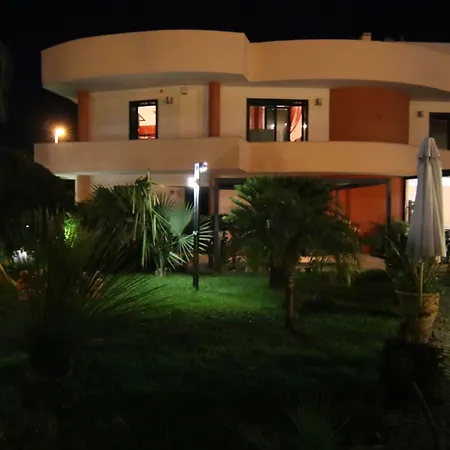 B & B Paradise-3